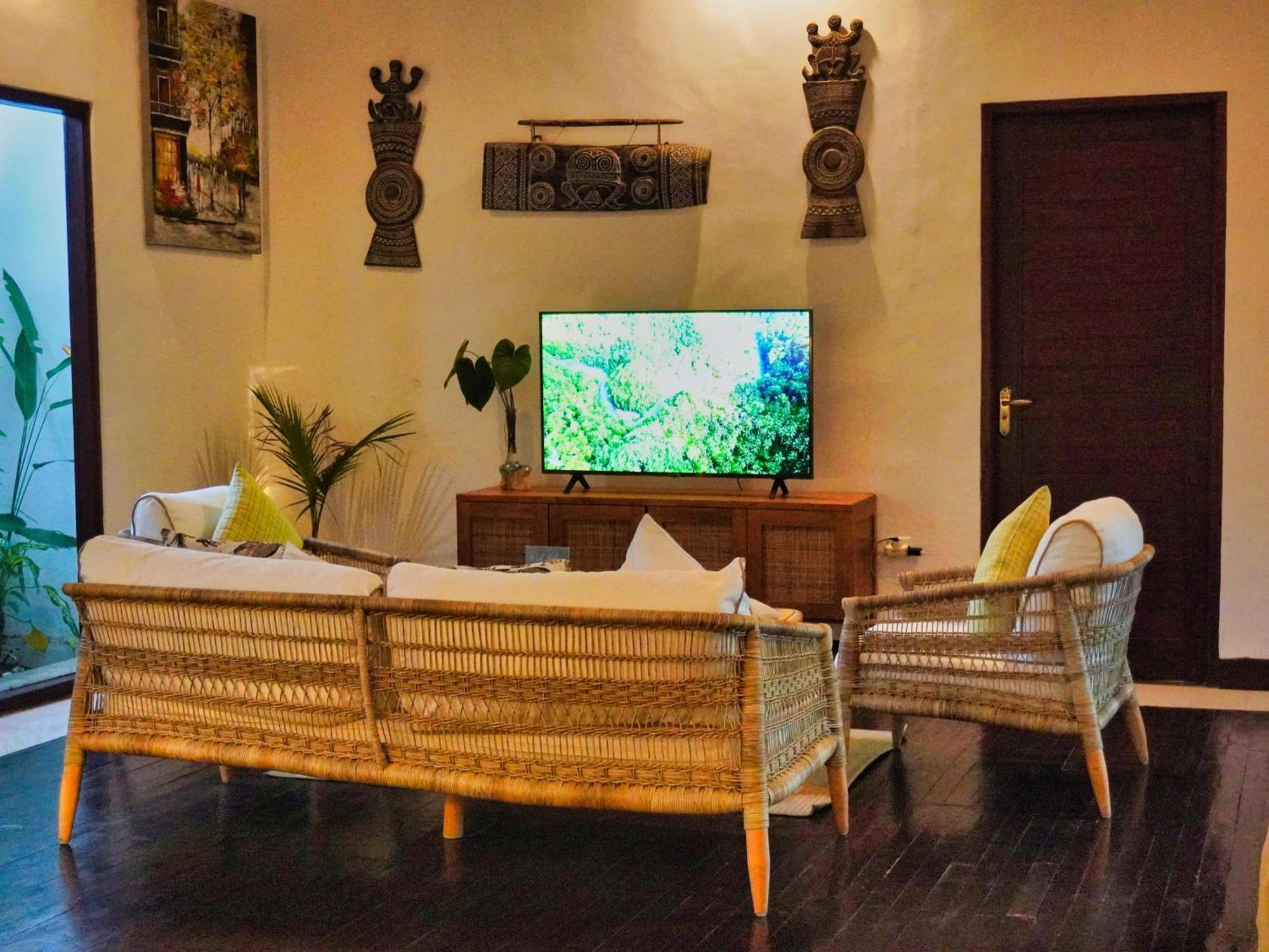 Villa West Indies Ubud, Close To Ubud Center Exterior photo